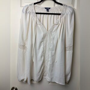 Chaps Women’s Cream Long Sleeve Blouse with Lace Accents and Ties size L